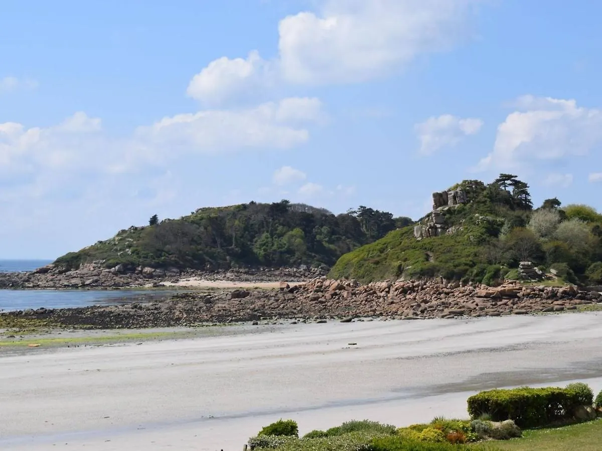 Holiday home Grande Maison A Trebeurden Avec Wifi, Vue Mer, Jardin Et Bbq, 900M De La Plage, 9 Pers - Fr-1-368-147